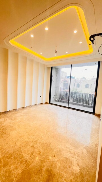 Bedroom in 1 BHK Builder Floor at Agar Nagar – for Sale