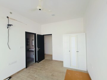 Room in 3 BHK Apartment at ATS Triumph, Sector 104 – for Sale