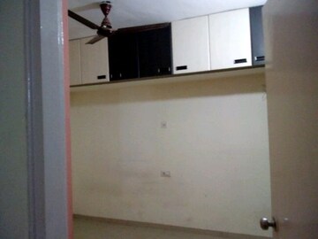 Room in 1 BHK Apartment at Sharda Shree Nagari, Dhanori – for Sale