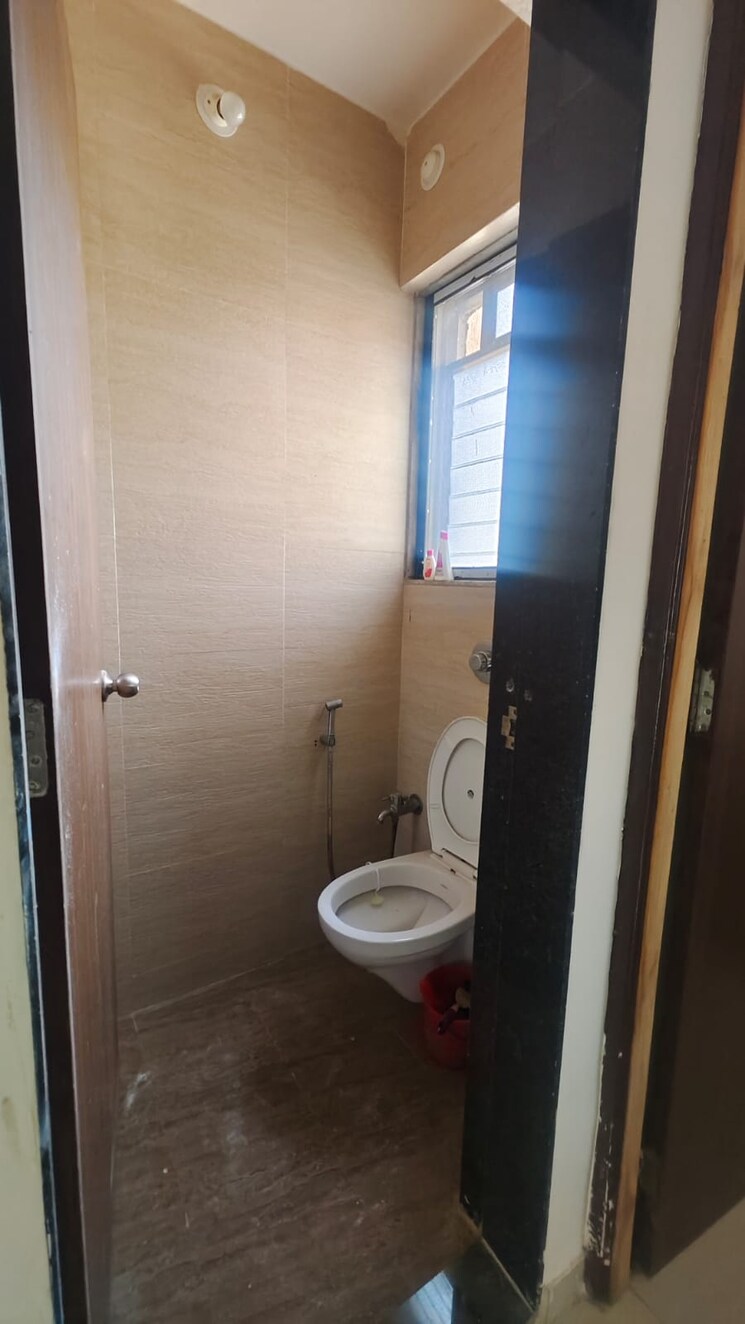 Bathroom, rosa-bella 3 Bedroom 1350 Sq.Ft. Apartment In Ghodbunder Road Thane 7293862