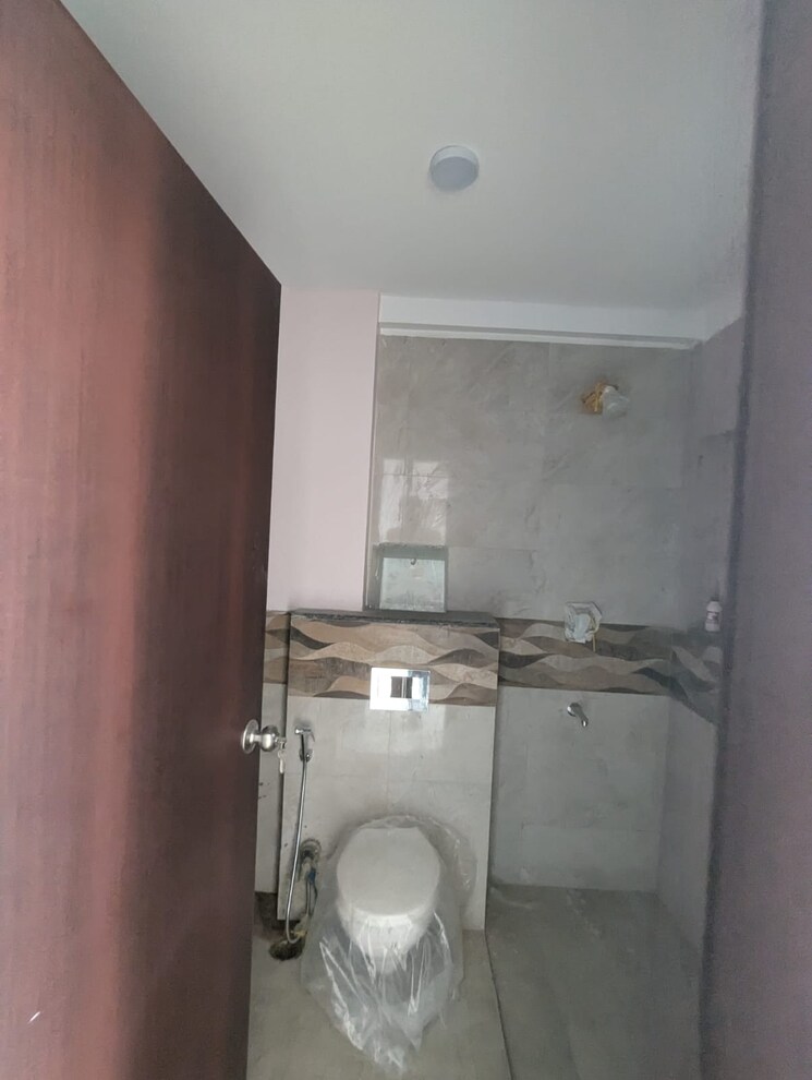 Bathroom, ats-triumph 3 Bedroom 2290 Sq.Ft. Apartment In Sector 104 Gurgaon 7293945