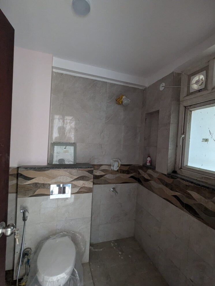 Kitchen, ats-triumph 3 Bedroom 2290 Sq.Ft. Apartment In Sector 104 Gurgaon 7293945