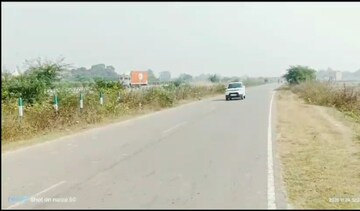  Plot For Sale in Mohan Road