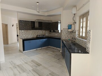 6+ BHK Villa For Sale in Sector 50