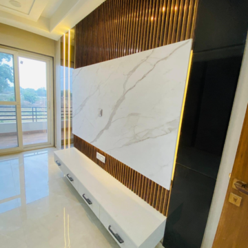 Furnished Amenities in 4 BHK Builder Floor at Green Fields Colony – for Sale