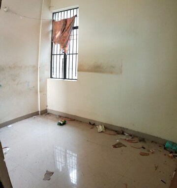 Room in 1 BHK Apartment at Sector 10 Greater Noida – for Sale