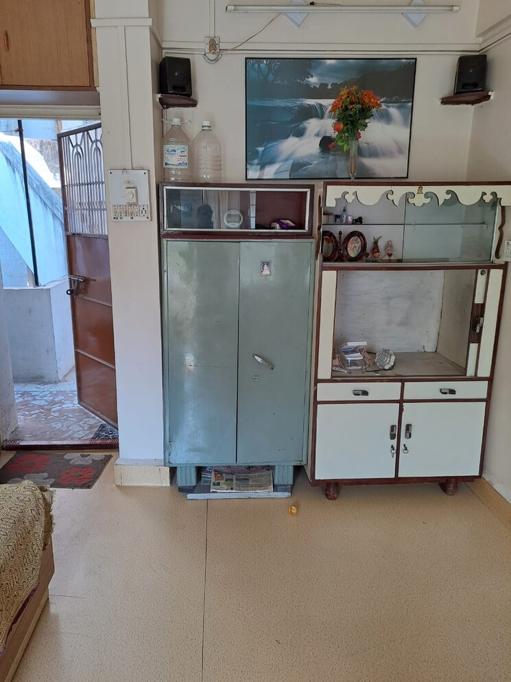 Living Room, yash-apartments-karve-nagar 1 Bedroom 580 Sq.Ft. Apartment In Karve Nagar Pune 7294878