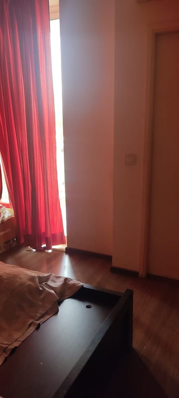 Living Room in 3.5 BHK Apartment at M3M Merlin, Sector 67 – for Sale
