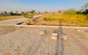 Plot For Sale in Lalru