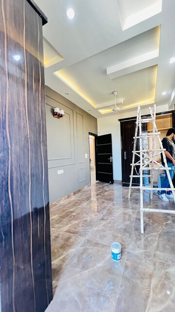 Room in 3 BHK Builder Floor at Vasundhara Sector 3 – for Sale