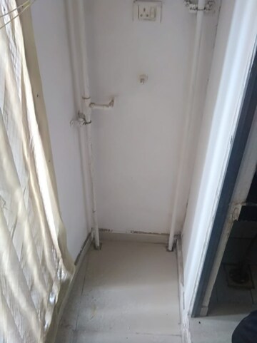 Bathroom in 1 BHK Apartment at Unicorn Global Arena, Naigaon East – for Sale