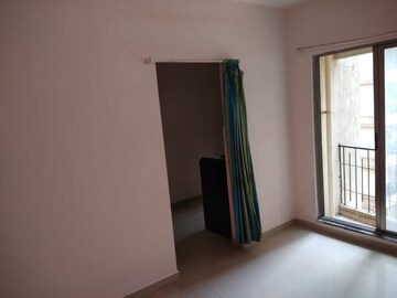 Room in 1 BHK Apartment at Unicorn Global Arena, Naigaon East – for Sale