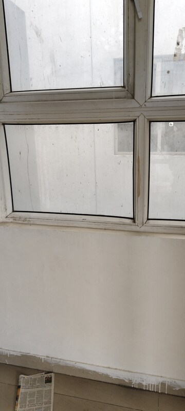 Room in 2 BHK Apartment at Value Meadows Vista, Raj Nagar Extension – for Sale