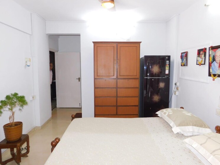 Room, swan-lake-apartment 4 Bedroom 2750 Sq.Ft. Villa In Khar West Mumbai 7295451