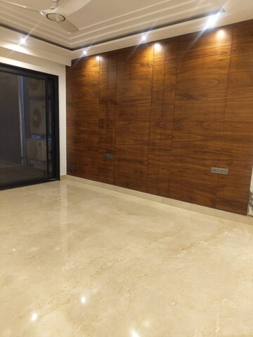 3 BHK Apartment For Sale in Ramprastha Skyz, Sector 37d