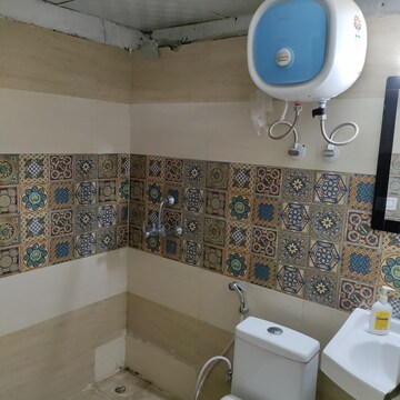 Bathroom in 3 BHK Apartment at Migsun Ultimo, Omicron Iii Greater Noida – for Sale