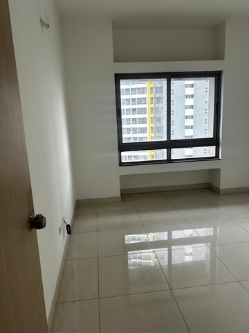 Room in 3 BHK Apartment at Paranjape Blue Ridge, Hinjewadi – for Sale