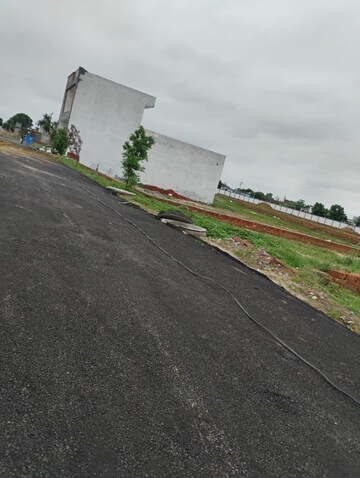  Plot – Exterior View View at Daurala - for Sale
