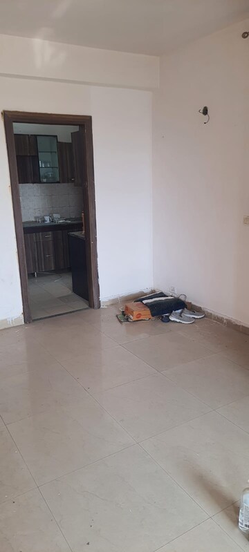 Room in 2 BHK Apartment at BPTP Princess Park, Sector 86 – for Sale