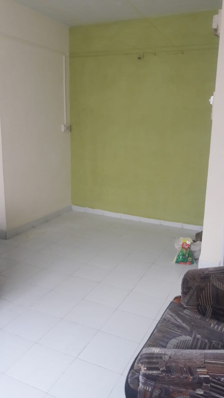 Living Room, vrindavan-housing-complex 1 Bedroom 560 Sq.Ft. Apartment In Kothrud Pune 7296050