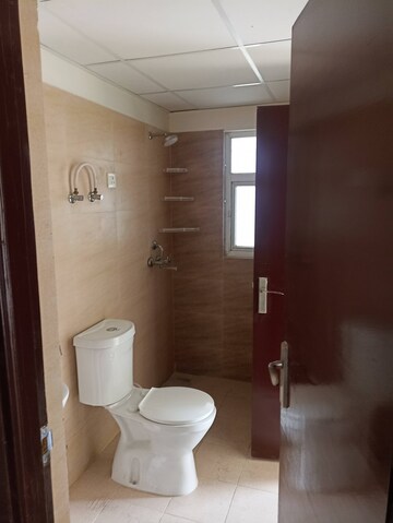 Bathroom in 3 BHK Apartment at Eldeco Live By The Greens, Sector 150 – for Sale