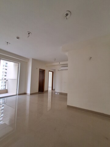 Furnished Amenities in 3 BHK Apartment at Ramprastha Primera, Sector 37d – for Sale