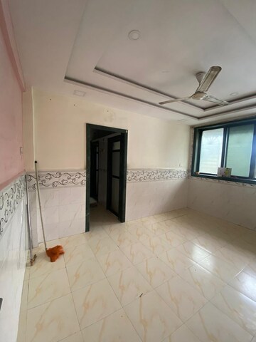 Room in 1 RK Apartment at Kharigaon – for Sale