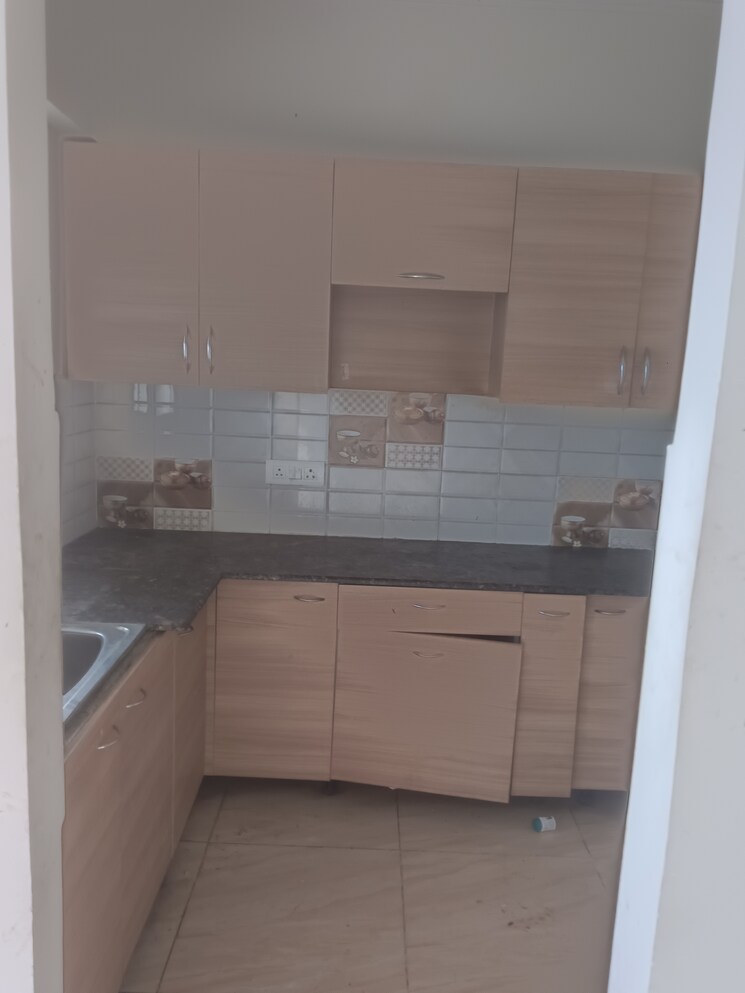 Bathroom, gaur-atulyam 3 Bedroom 742 Sq.Ft. Apartment In Omicron I Greater Noida Greater Noida 7296550