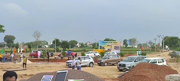  Plot – Exterior View View at Tronica City - for Sale