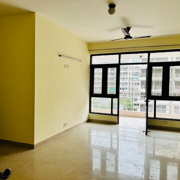 Room in 3 BHK Apartment at TDI City Kingsbury, Sector 61 – for Sale