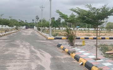 Plot For Sale in Hasmathpet
