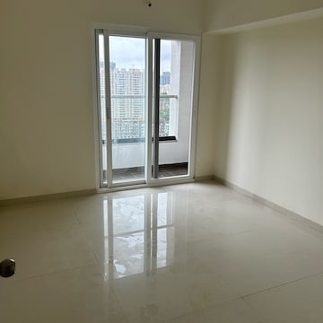 Room in 4 BHK Apartment at Avon Vista, Balewadi – for Rent