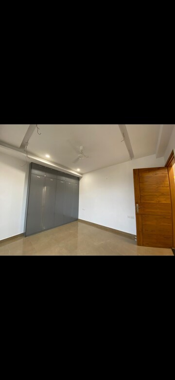Room in 3 BHK Builder Floor at Chattarpur – for Sale