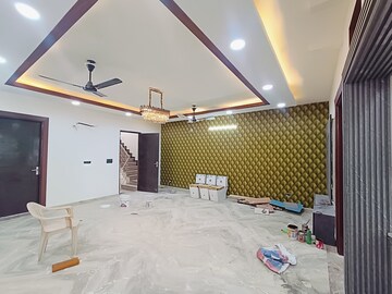Living Room in 4 BHK Builder Floor at Green Fields Colony – for Sale