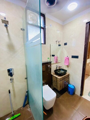 Bathroom in 3 BHK Builder Floor at Green Fields Colony – for Sale