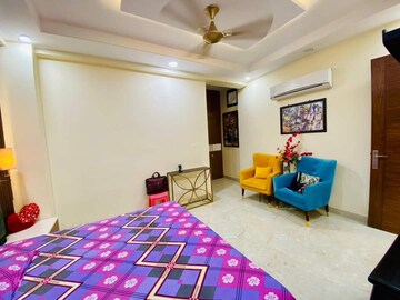 Master Bedroom in 3 BHK Builder Floor at Green Fields Colony – for Sale