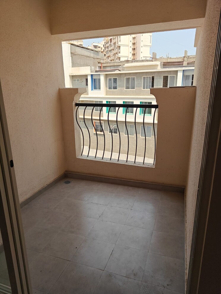 Balcony, puraniks-aldea-espanola-phase-3 1 Bedroom 460 Sq.Ft. Apartment In Baner Pune 7297365