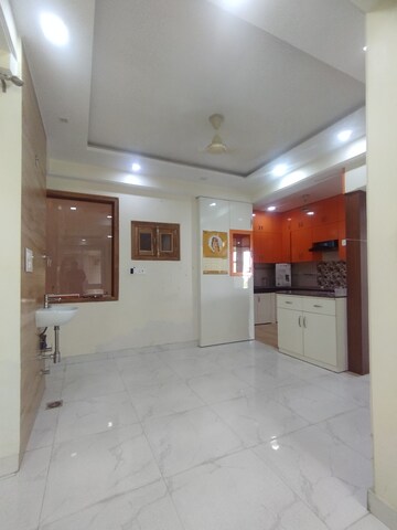 Room in 3 BHK Apartment at Sector 10 Dwarka – for Sale