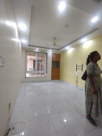 Parking in 3 BHK Apartment at Sector 10 Dwarka – for Sale