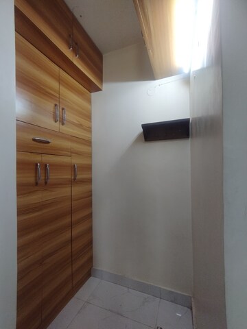 Room in 3 BHK Apartment at Sector 10 Dwarka – for Sale