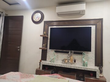 Furnished Amenities in 3 BHK Builder Floor at Sector 85 – for Sale