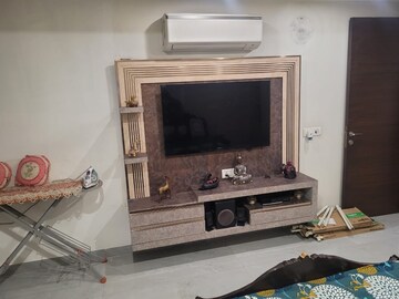 Furnished Amenities in 3 BHK Builder Floor at Sector 85 – for Sale