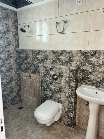 Bathroom in 3 BHK Builder Floor at Sector 115 – for Sale