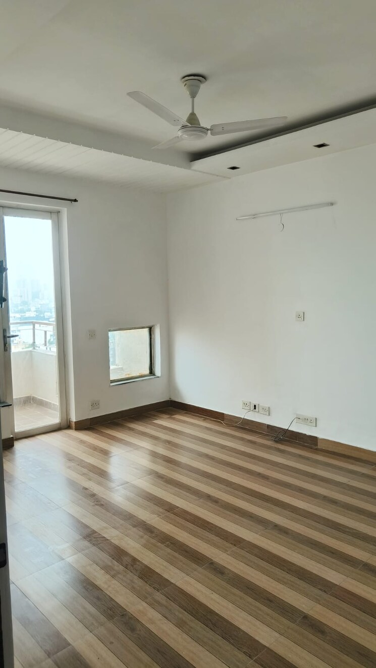 Room, unitech-uniworld-gardens 3 Bedroom 2035 Sq.Ft. Apartment In Sector 47 Gurgaon 7297693