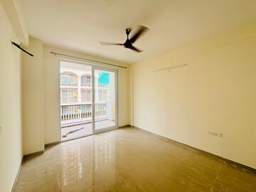 Room in 3 BHK Builder Floor at Mullanpur – for Sale