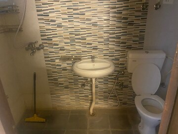 Bathroom in 2 BHK Apartment at Signature Global The Roselia, Sector 95a – for Sale