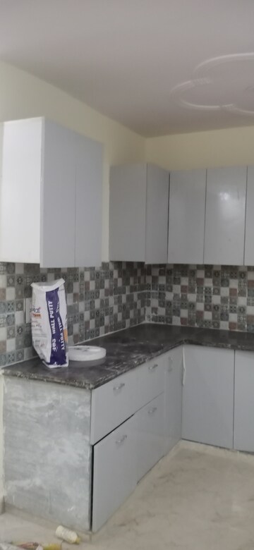 Kitchen in 2 BHK Builder Floor at Lalita Park – for Sale