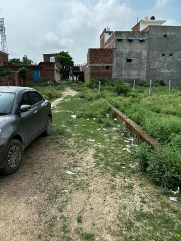  Plot – Exterior View View at Wazirganj - for Sale