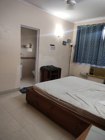 Bedroom in 3 BHK Apartment at Unitech Uniworld City, Sector 30 – for Sale
