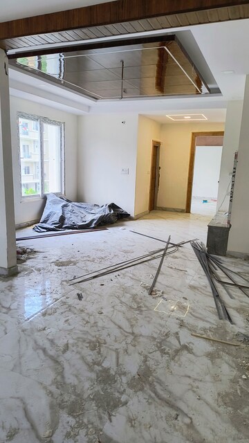 Room in 3 BHK Builder Floor at Sahastradhara Road – for Sale